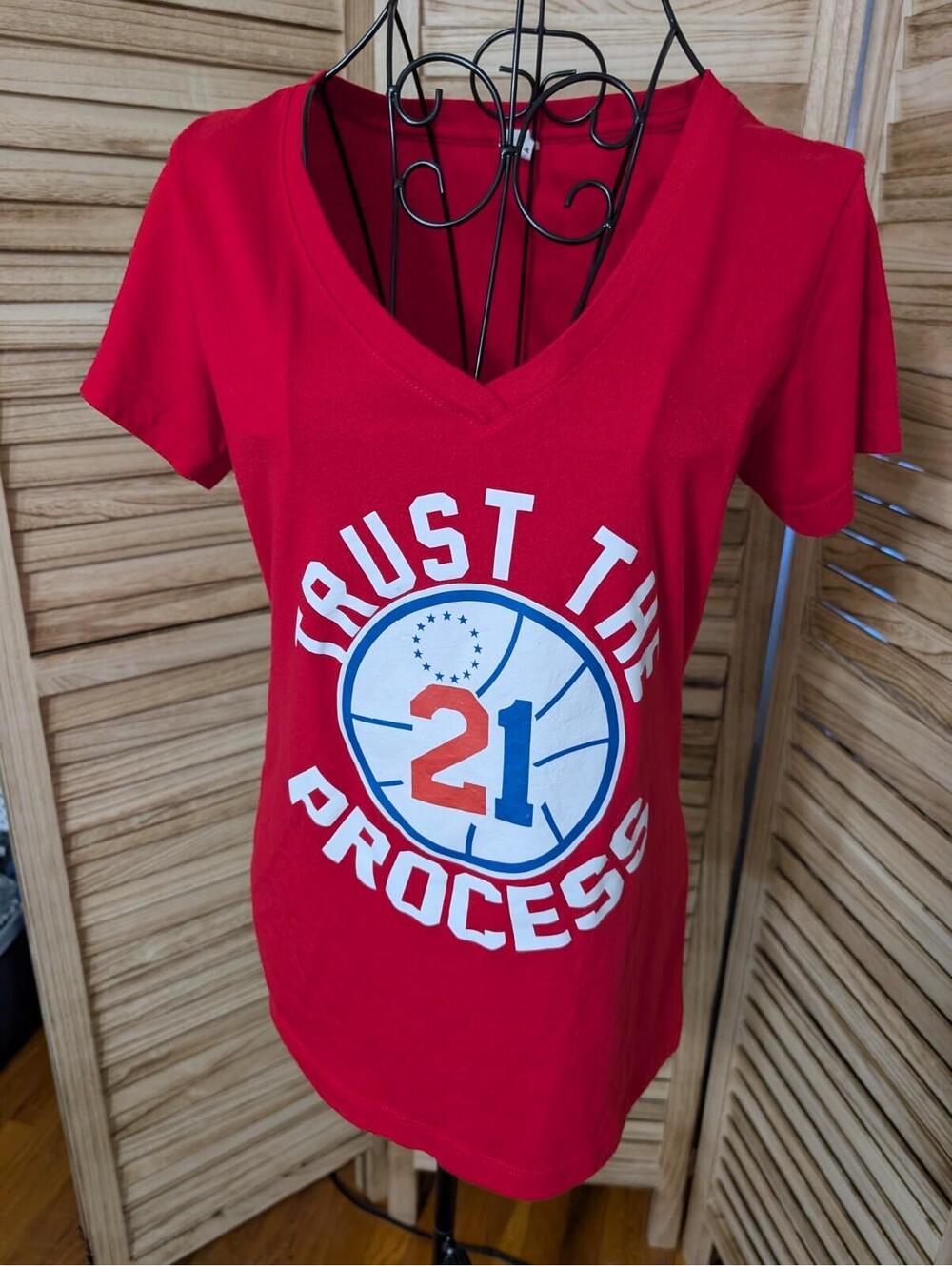 Joel Embiid Philadelphia 76ers "Trust The Process" T-shirt Youth Large Red